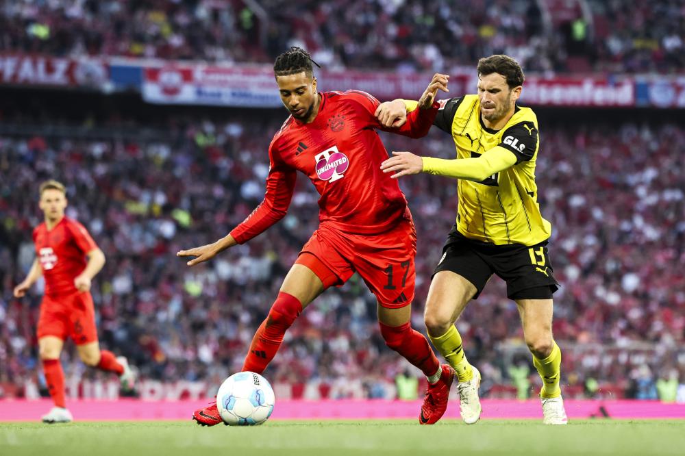 鐘的頭球絕 鐘的頭球絕